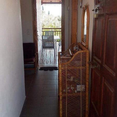 فيلا Korifásionفي Balcony With View المظهر الخارجي الصورة